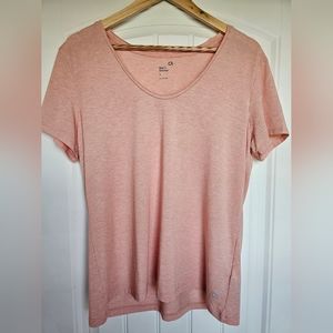Womans GapFit Breathe T-Shirt Size Large